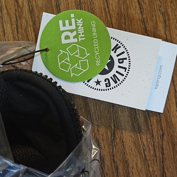 Kipling Small Crossbody Purse 👛 - Picture 6 of 6